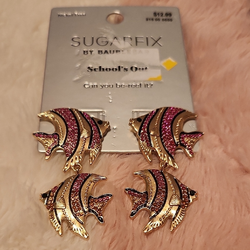 Baublebar Schools Out Pink Fish Earrings
